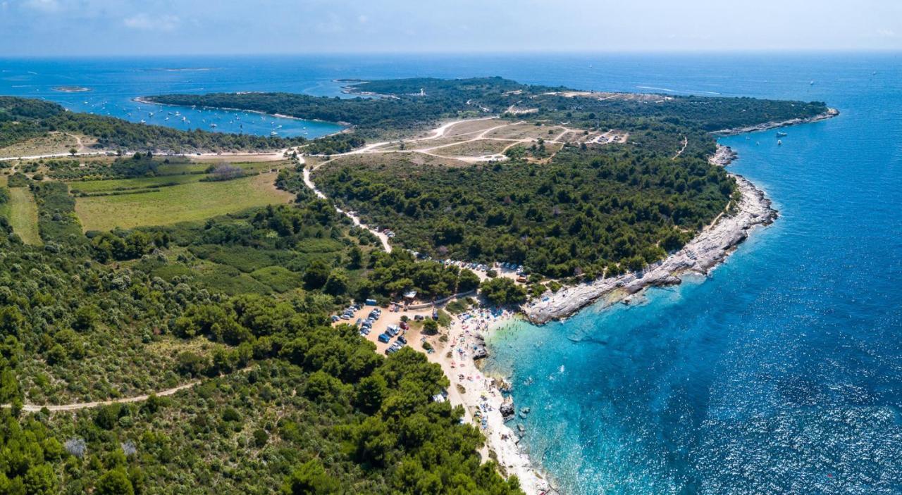 Modern Villa Nerina With Private Pool Near PUY Exterior foto